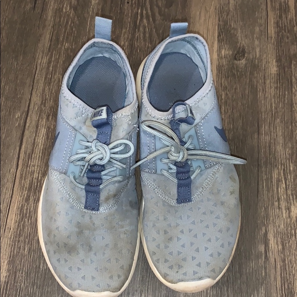 Blue Nike’s - Picture 5 of 5
